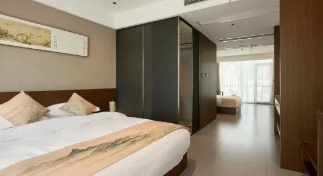 Люкс с балконом Weiyu Mountain Residence Inn