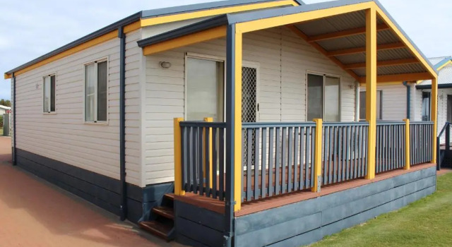 Люкс Belair Gardens Caravan Park