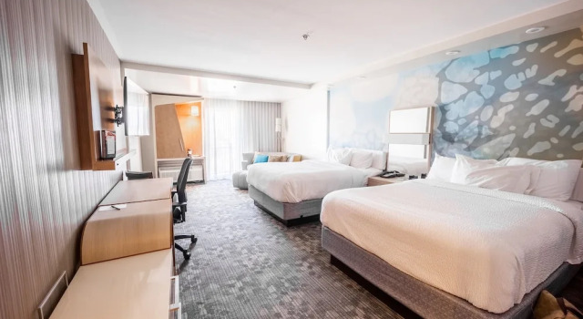 Четырёхместный номер Standard Courtyard by Marriott Rome