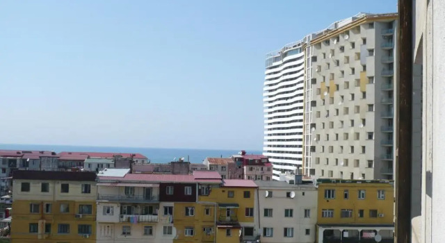 Erkin 10, Book Hotel Batumi 