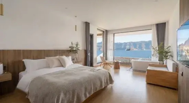 Люкс Superior Pushu · All Lakeview Resort Villa (Lugu Lake Daluoishui Branch)