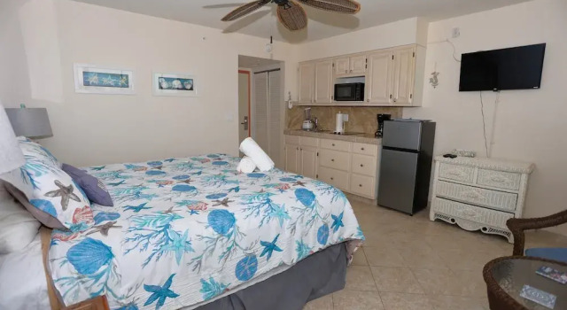 Студия Casa Playa Resort