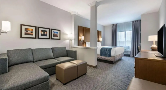 Номер Standard Comfort Suites Stuart-Hutchinson Island