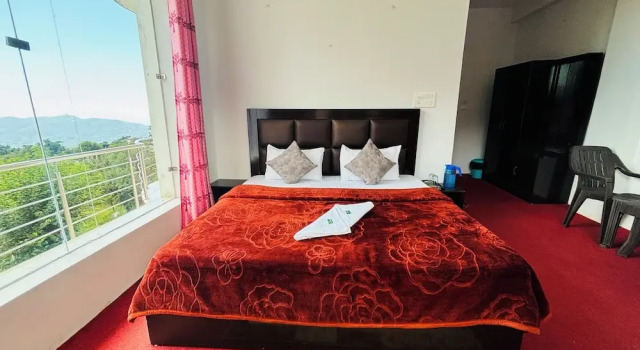 Prafull Hotel