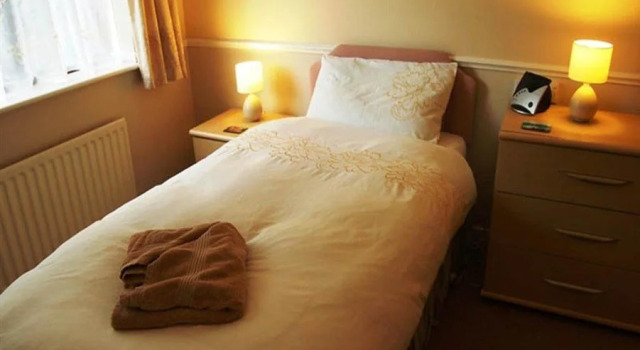 Tregarth Homestay B&B, Забронировать Отель «постель и завтрак» Отели Сноудония с парковкой, Парковка