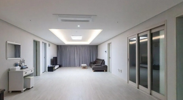 Dynamic Guesthouse, Rezerwuj Hotel Hotele w Busanjin-Gu z parkingiem, Parking