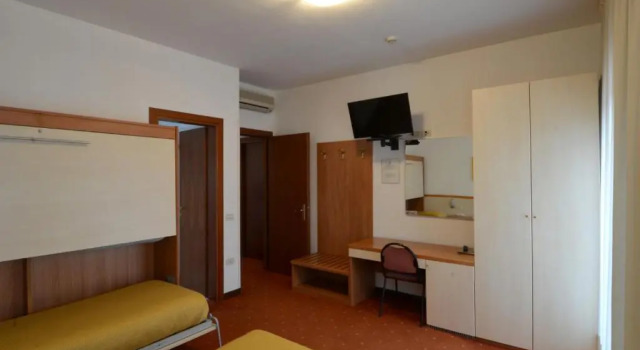 Трёхместный номер Standard HG Hotel Due Ragni
