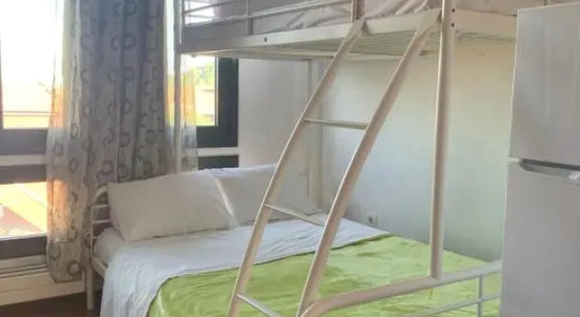 Blue House, Book Hotel Paliouri 
