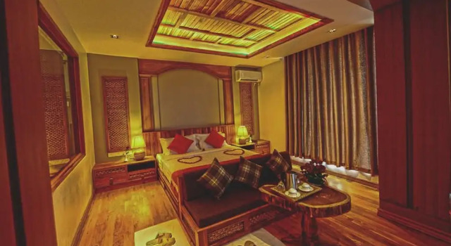 Camera Deluxe Hotel Thipaw