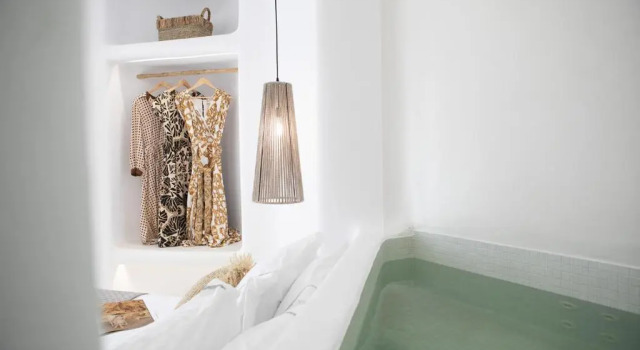Номер Deluxe Majestique of Naxos luxury suites