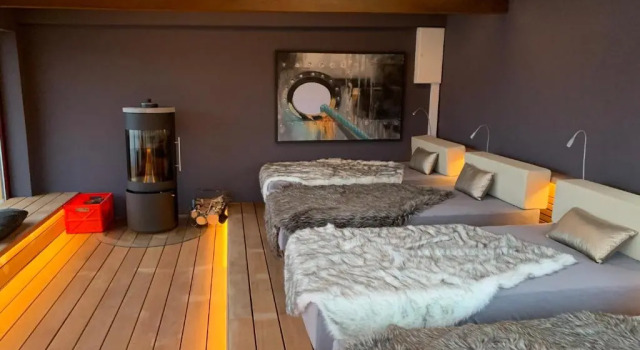 Hotel Inselhof, Забронировать Отель Отели Мекленбургское поозёрье с парковкой, Парковка