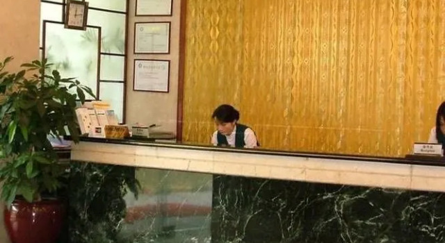 Zhaoshang Meilun Hotel, Rezerwuj Hotel Hotele w Shenzhen z parkingiem, Parking