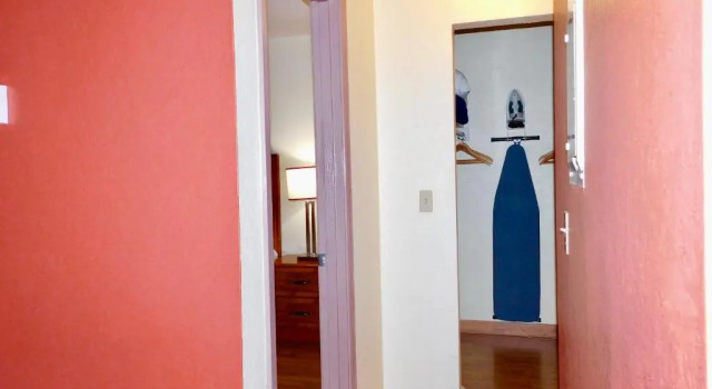 Четырёхместный люкс c 1 комнатой Americas Best Value Inn & Suites Anchorage Airport