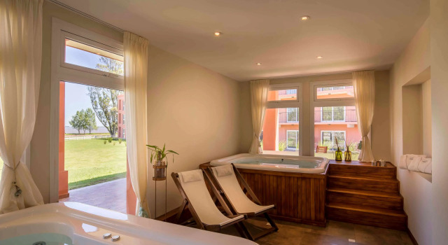Howard Johnson by Wyndham Chascomus, Rezerwuj Hotel Chascomus Buenos Aires