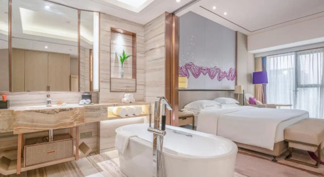 Номер Superior Crowne Plaza Yibin by IHG