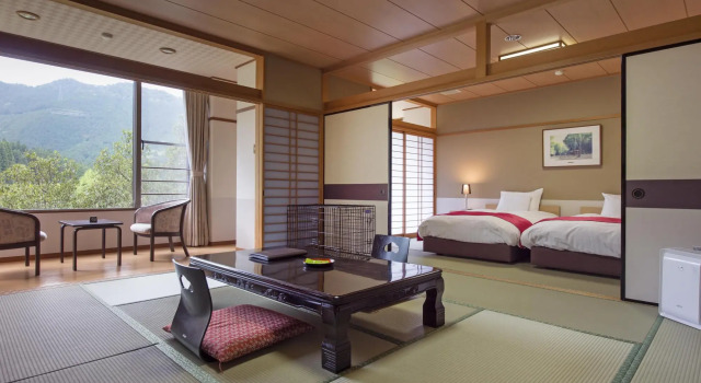 Wan Wan Paradise Matsusaka, Boek Hotel Hotels in Tokai met parkeren, Parkeren