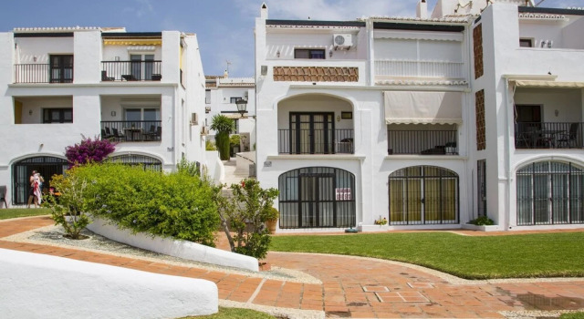 Apartment With 2 Bedrooms in Málaga, With Pool Access, Furnished Terra, Забронировать Апартаменты/квартира Калаонда Коста-Тропикаль