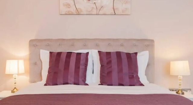 Luxury 1 Bed Apartment With Balcony In Greenwich, Varaa Huoneisto Asunnot kohteessa Merseyside, Huoneisto