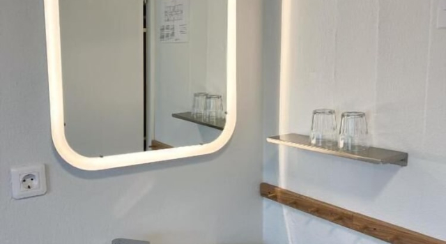 Номер Economy Eiðar Hostel and Apartments