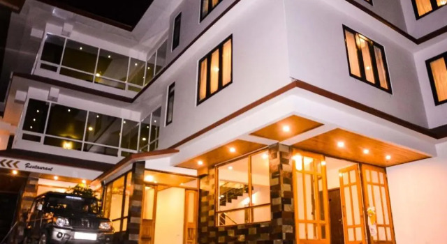 Mystic Bhumzang Hotel & Restobar, Book Hotel Hotels in Sikkim with Parking, Parking