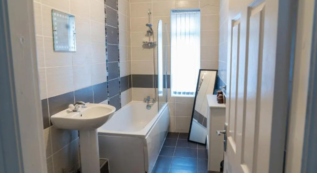 Апартаменты Cosy Home Bolton by Prime Stay