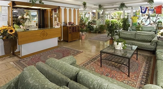 Hotel Strand, Забронировать Отель СПА-отели Риччоне, SPA-услуги