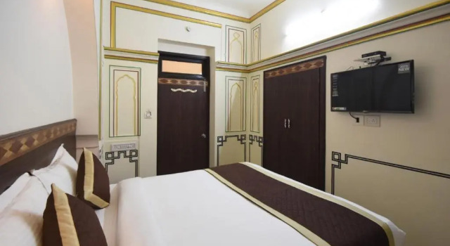 Номер Deluxe Virasat Mahal - Jaipur City Centre Hotel