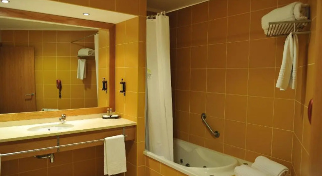 Двухместный номер Standard Hotel Lusitania Congress & Spa