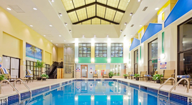 Номер Standard Crowne Plaza Englewood by IHG