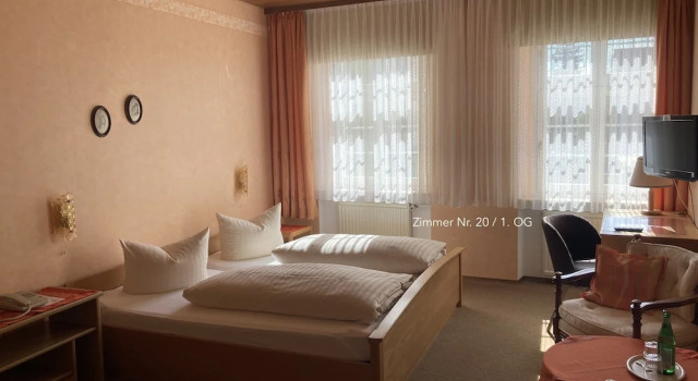 Двухместный номер Standard c 1 комнатой Hotel im Lustgarten