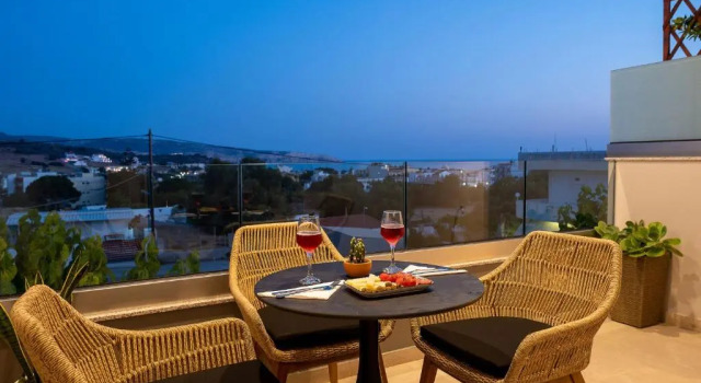 Апартаменты Gifel Apartments and Luxurious Suites