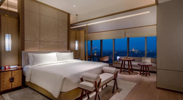 Полулюкс Pan Pacific Yangon