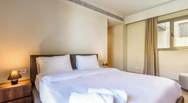 Номер Standard с балконом Solidere Lavish Apartments in Downtown Beirut
