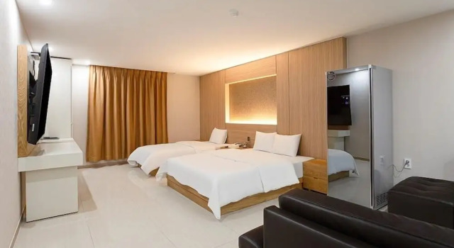 Люкс INCHEON AIRPORT HOTEL THE ONe