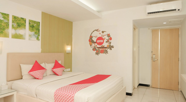 Ebizz Hotel, Prenota Hotel Jember East Java