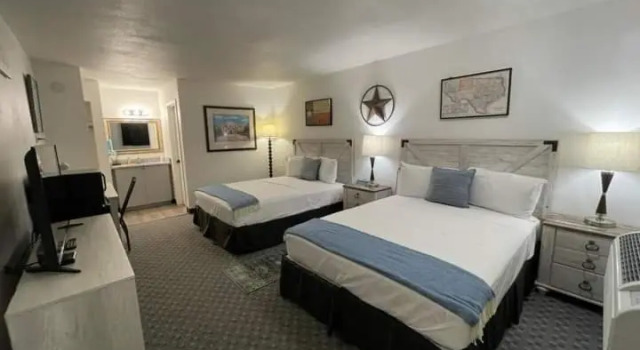 Двухместный номер Superior Glen Rose Inn and Suites