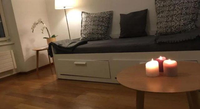 Parking voiture & Appartement 2pcs Lausanne centre, Забронировать Апартаменты/квартира Апартаменты Лозанны, рядом с Delices, Апартаменты/квартира