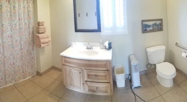Четырёхместный номер Standard с балконом Bryce Canyon Livery Bed & Breakfast