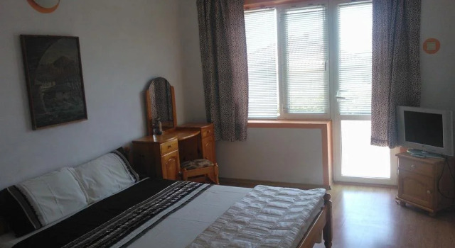 Guest House Evin Rai, Забронировать Гостевой дом Бяла Варна