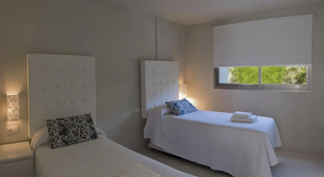 Beach Resort Playa de Los Alemanes, Reservar Resort Atlanterra Cádiz