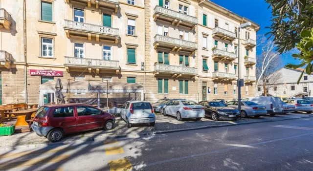 Двухместные апартаменты Charming and Historic Old Town Apartments