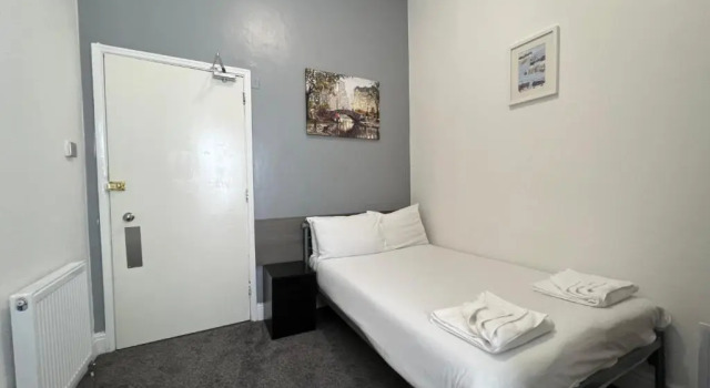 Двухместный номер Standard Capital One Hotel