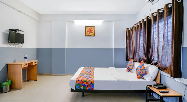 Номер Standard Fabhotel Bhakti Sankul