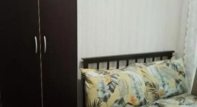 1 br. Condo -EDSA Makati, Забронировать Апартаменты/квартира Макати 