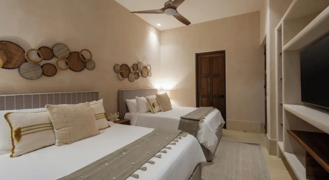 Апартаменты Luxury с 4 комнатами с красивым видом из окна Artila Beach Condos, Isla Mujeres