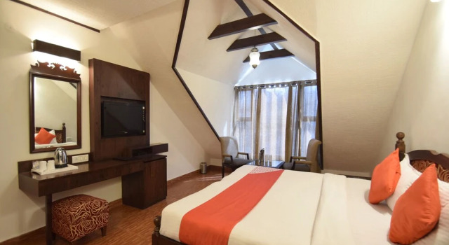 OYO 1430 Hotel Whispering Inn, Забронировать Отель Отели Манали с завтраком, Завтраки