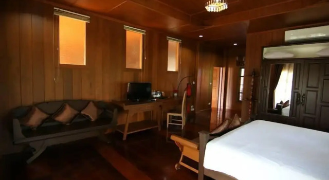 Двухместный номер Deluxe Little Teak Home Stay