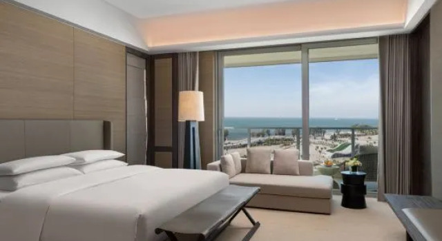 Люкс Grand New Century Resort Silver Beach Beihai