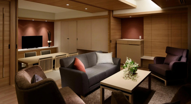 Люкс Kobe Minato Onsen Ren