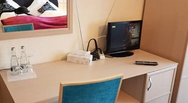 Трёхместный номер Standard Legend Hotel